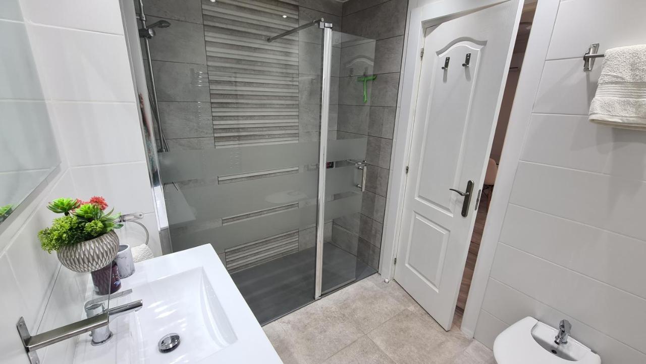 Premium Apartment 50 Mts From De The Beach In Pueblo Quinta Benalmadena Luaran gambar